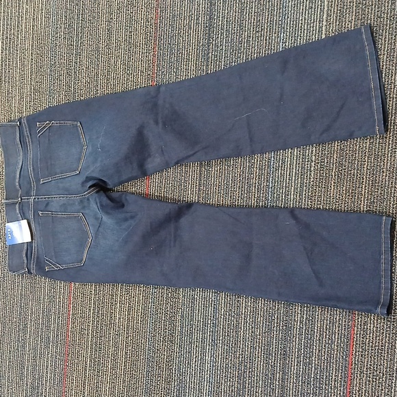 NWT Apt 9 Book Cut Tummy Control Denim Jeans Size 8S - Picture 6 of 8